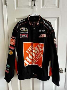 JH Design Tony Stewart #20 NASCAR The Home Depot Racing Jacket